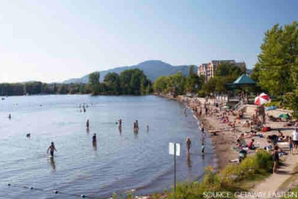 Le Paréo Club Azur Plage Memphrémagog Esterno foto